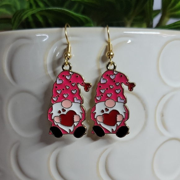 Pink Heart Valentine Gnome Earrings - Picture 6 of 7